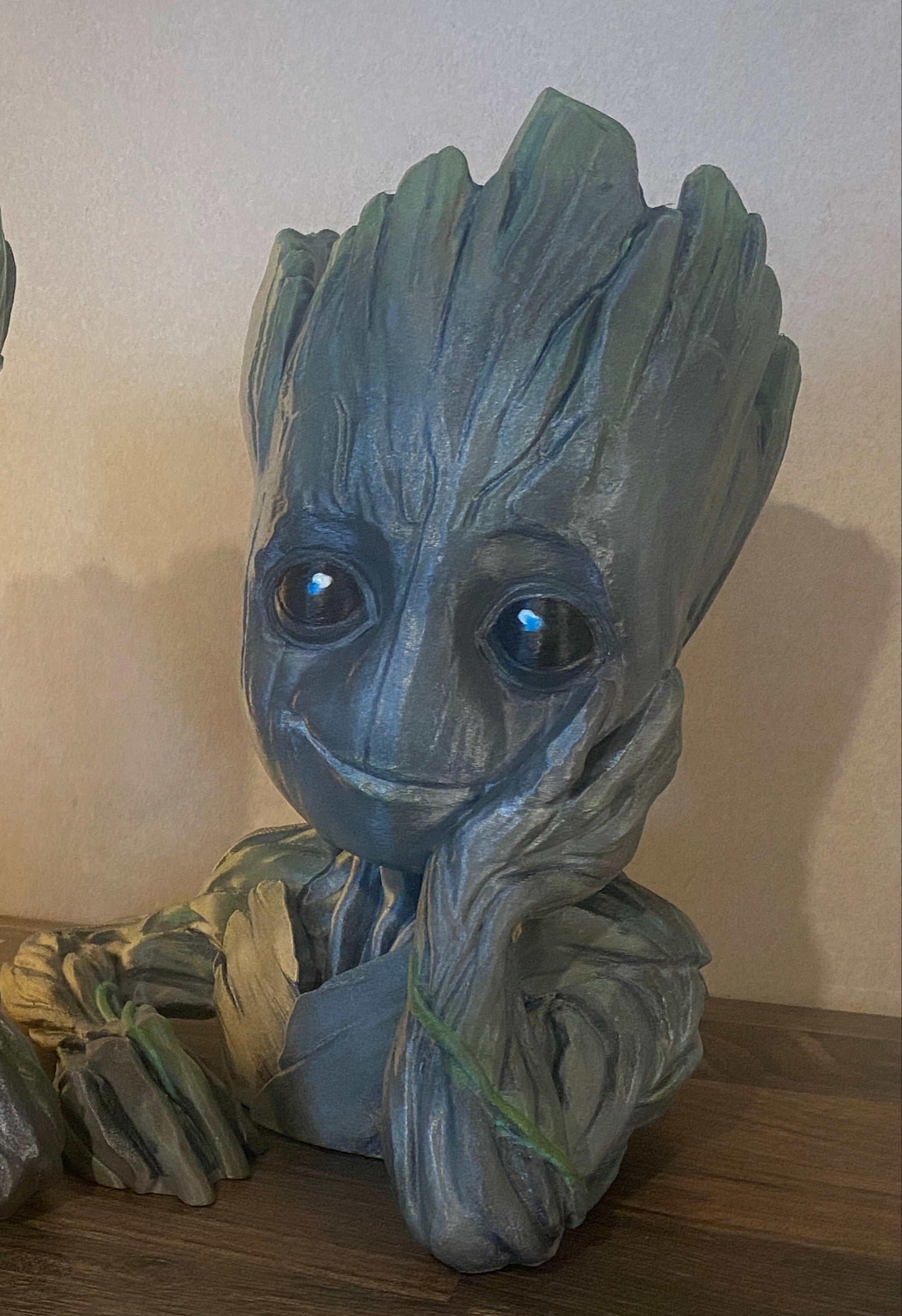 Puķu pods "Groot"